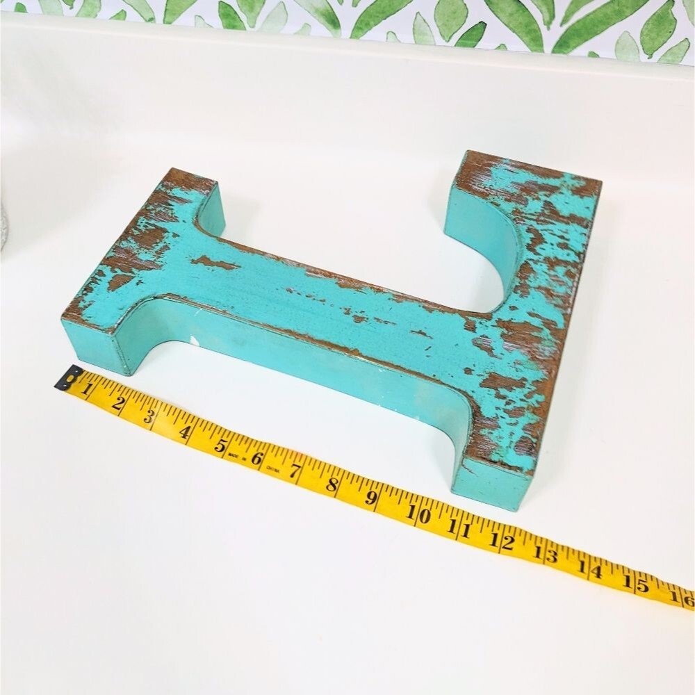 Rustic Chic Letter "L" Wall Decor - Picture 5 of 7